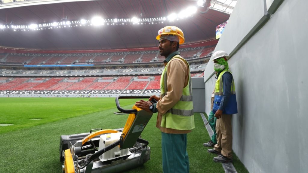 کارگران جام جهانی قطر