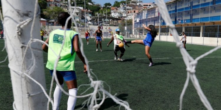 جام جهانی قطر و فرصت تغییر زندگی کودکان خیابانی!