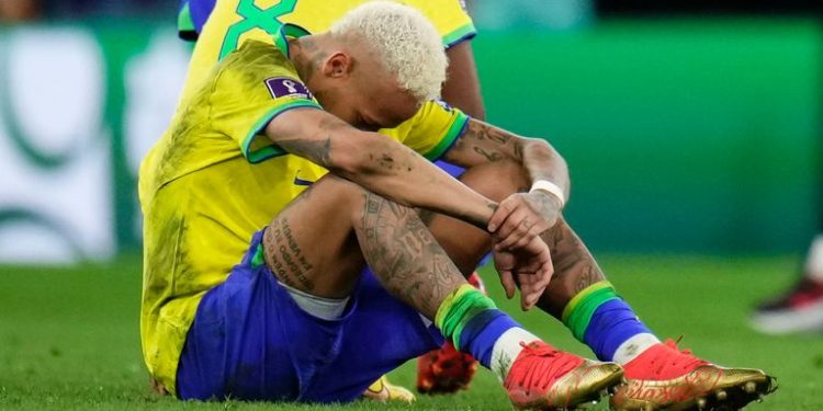 صعود جانسختها به مرحله نیمه نهایی، خداحافظی تلخ برزیل با جام جهانی ۲۰۲۲ قطر