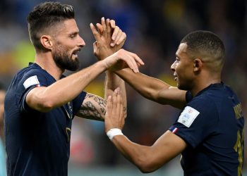 پیروزی پر گل فرانسه مقابل استرالیا در غیاب کریم بنزما