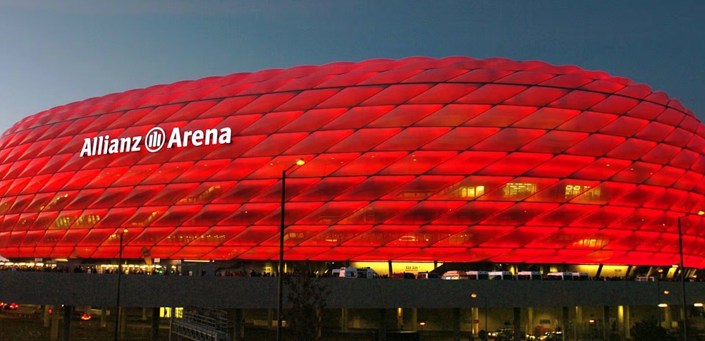 استادیوم آلیانز آرنا (The Allianz Arena)