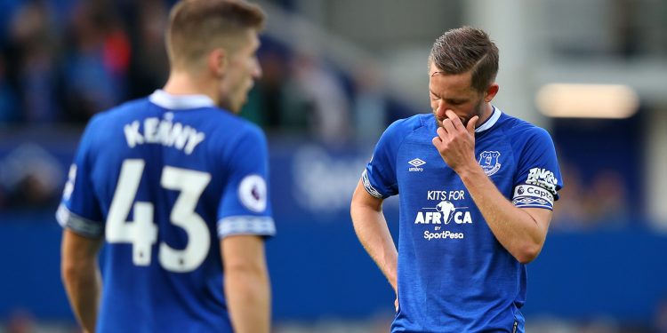 هرج و مرج در تیم اورتون و بلاتکلیفی در خرید بازیکن